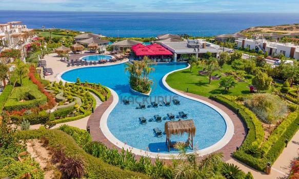 Apartamento Frente al Mar en la Planta Baja - Vida de Lujo en Esentepe