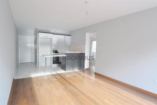 Dernier Appartement Duplex 2+1 à Vendre au Centre-Ville – Un Choix Parfait pour la Famille et l’Investissement

